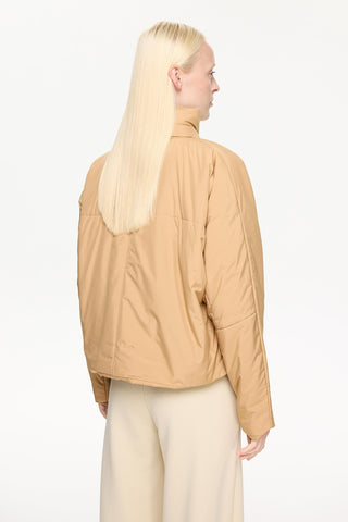 SHORT PUFFER JACKET 411