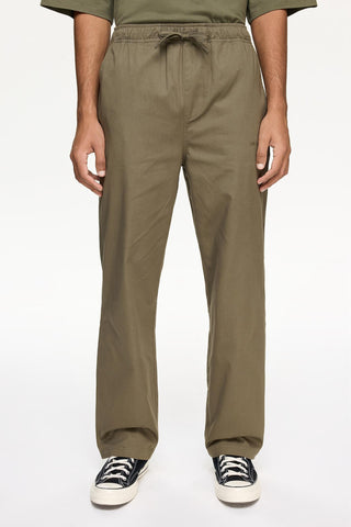 PANT 402