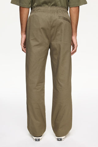 PANT 402