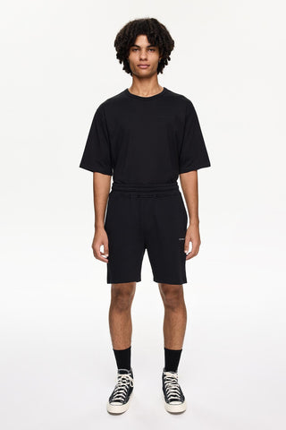 SHORT 001