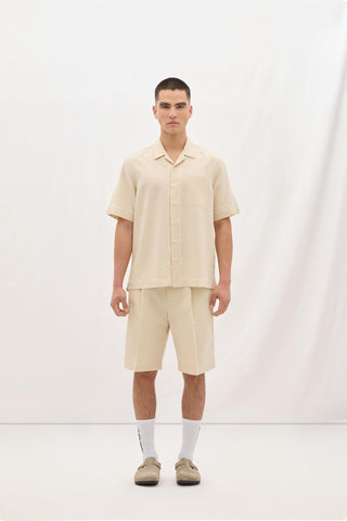 SHORT 001