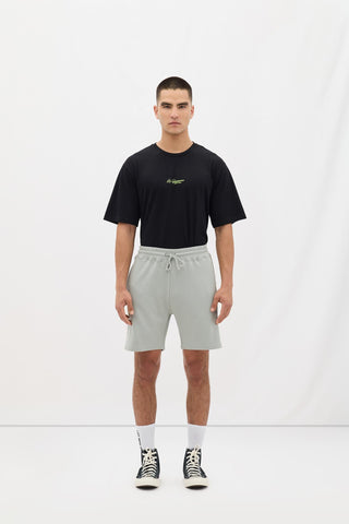 SHORT 001