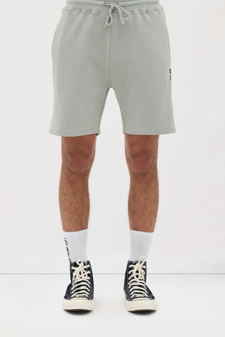SHORT 001