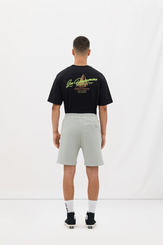 SHORT 001