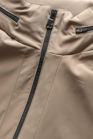 RAINCOAT 402