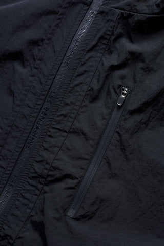 RAINCOAT 403