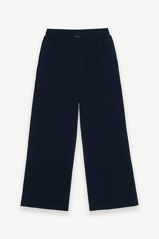 PANT 402