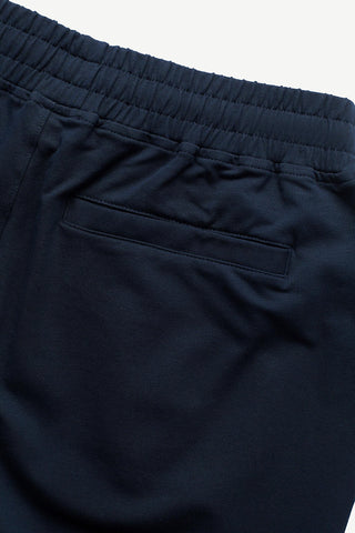 PANT 402