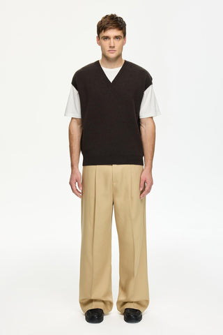 VEST 402