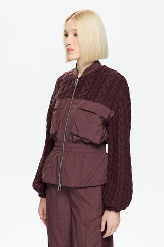 KNITWEAR 001