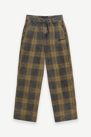 PANT 010