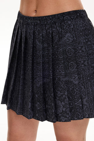 SKIRT 002