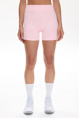 SHORT 001