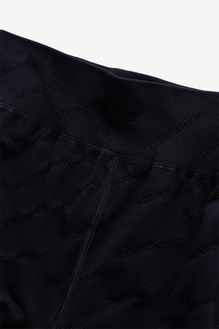 SHORT 002