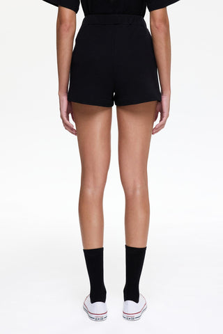 SHORT 001