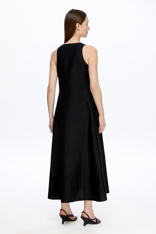 DRESS 405