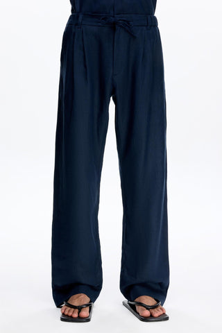 PANT 409
