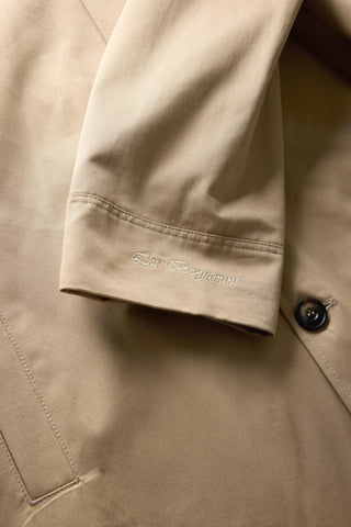 TRENCHCOAT 401