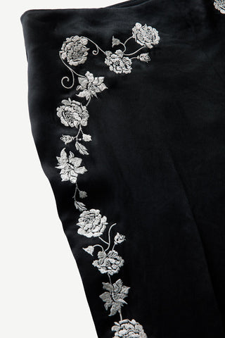 PANT 002