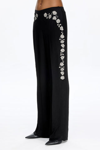 PANT 002