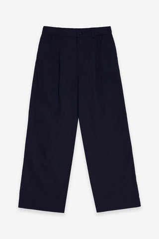 PANT 007
