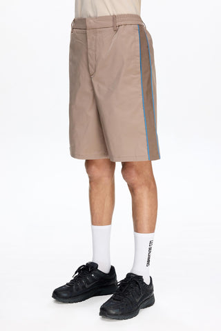 SHORT 001