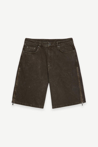 SHORT 004