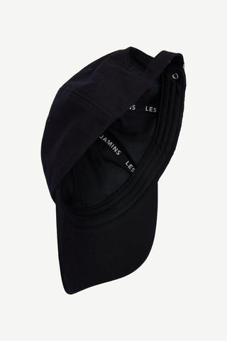 CAP 003
