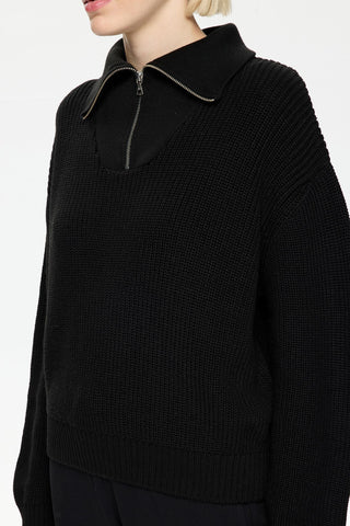 KNITWEAR 307