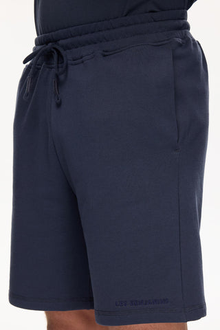 SHORT 304