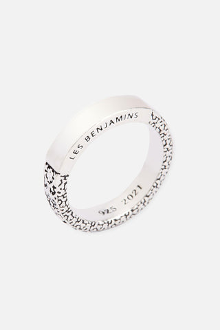 RING 001