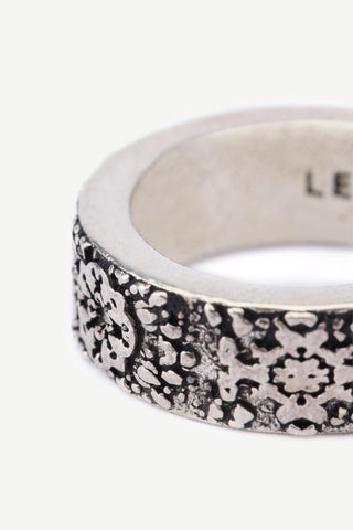 RING 009