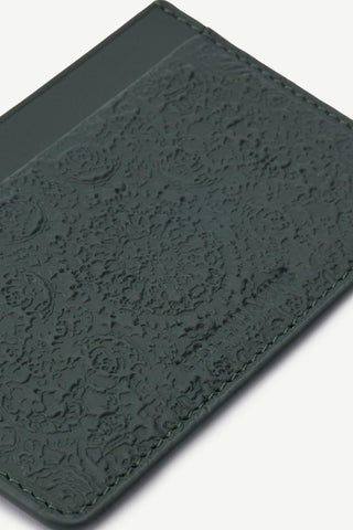 EMBOSSED CARD HOLDER 044